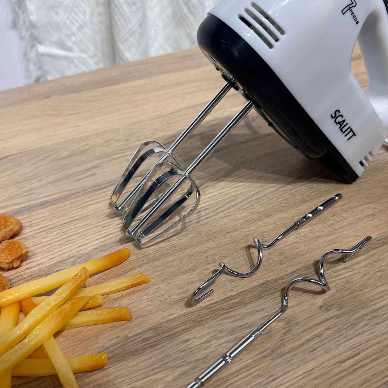 Picture of Best Kitchen Baking Tools,Household Mini 7 Speed Automatic Electric Handheld Egg Beater Whisk Food Mixer Dough Mixer Machine