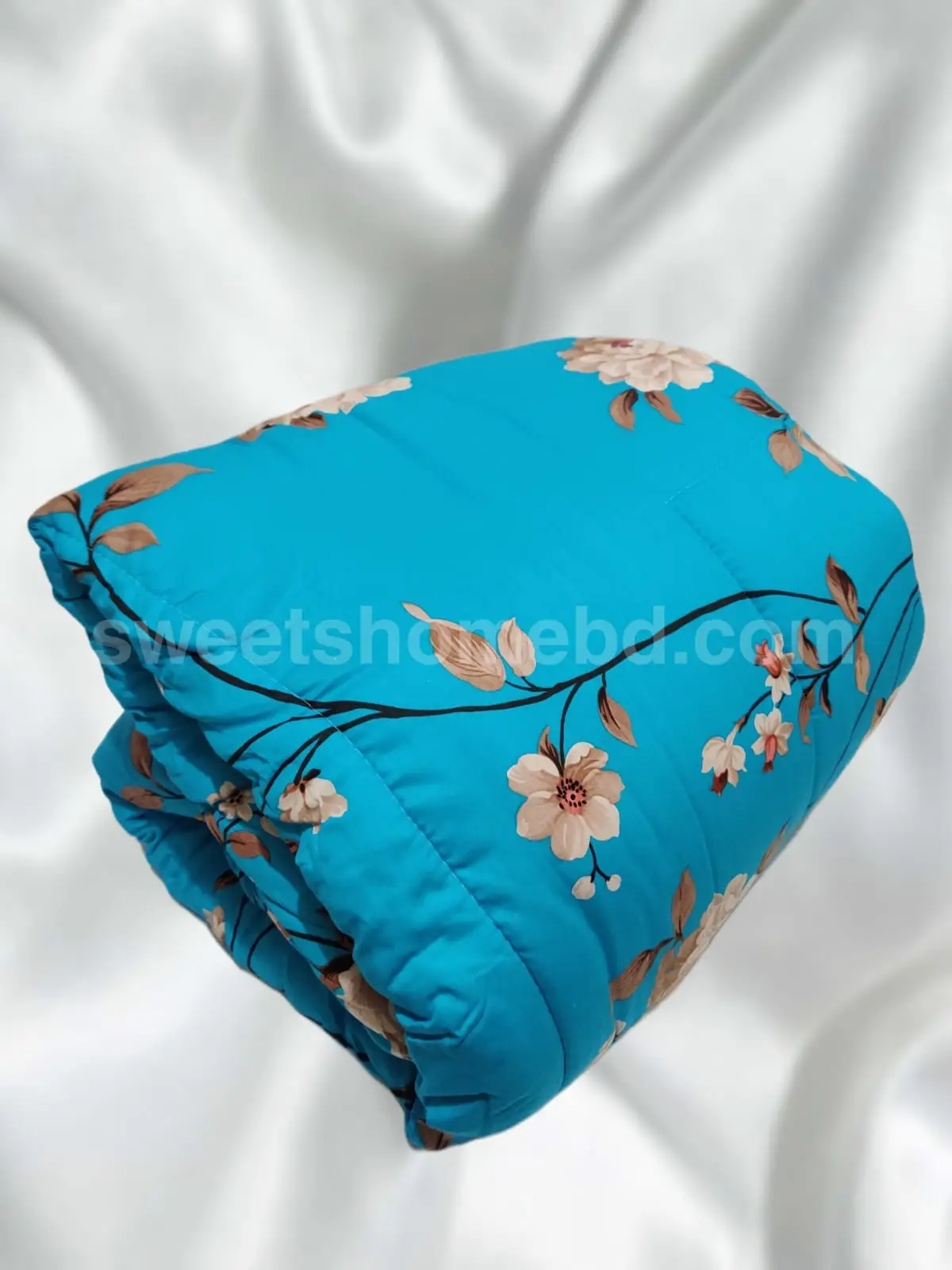 Picture of Luxury & Comfortable Single Comforter