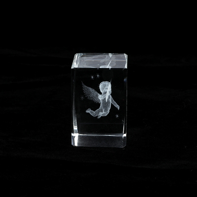 Picture of Crystal Angel Paperweight