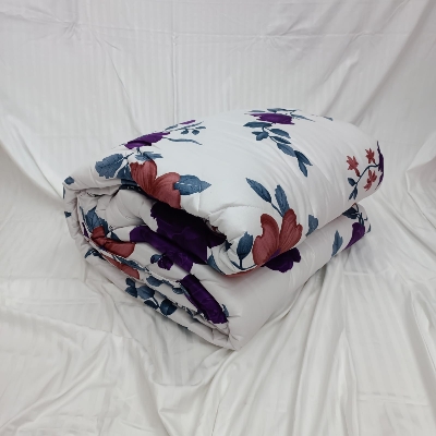 Picture of Comfortable Twill Cotton Febric Comforter