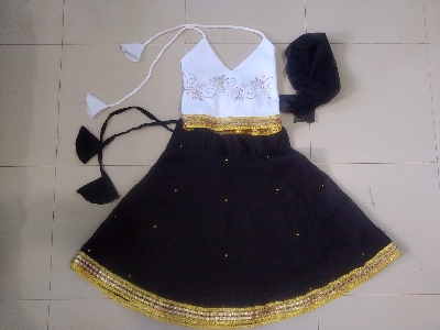 Picture of Western 2 pieces stylish skit and tops for baby girls party dress 0-7 years