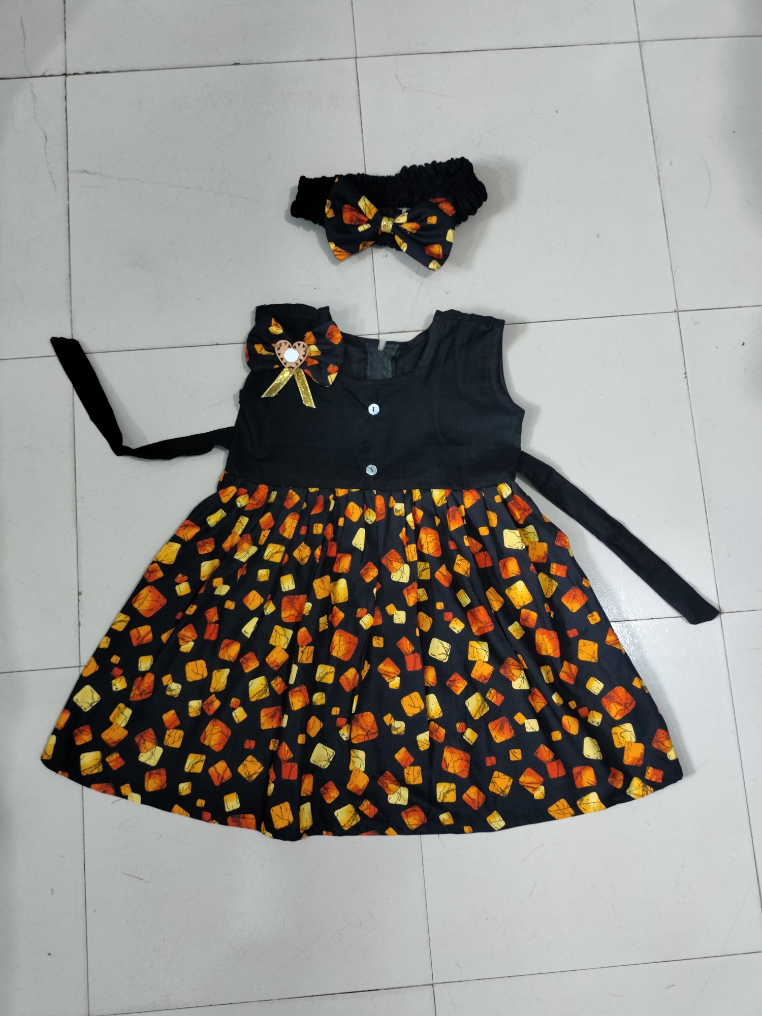 Picture of Trendsetter - Fashion Innovator - Upscale Need - Rose Print Dress for Baby girls 0-3 years - Sensible - Must Have - Understated Sophistication