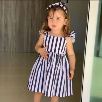 Picture of Baby Girls Fashionable Beautiful  handmade Dress For 0-4 Years Babies