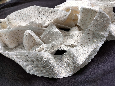 Picture of 20 yards Narrow Lace Ribbon Trim Craft Wedding Party Gift