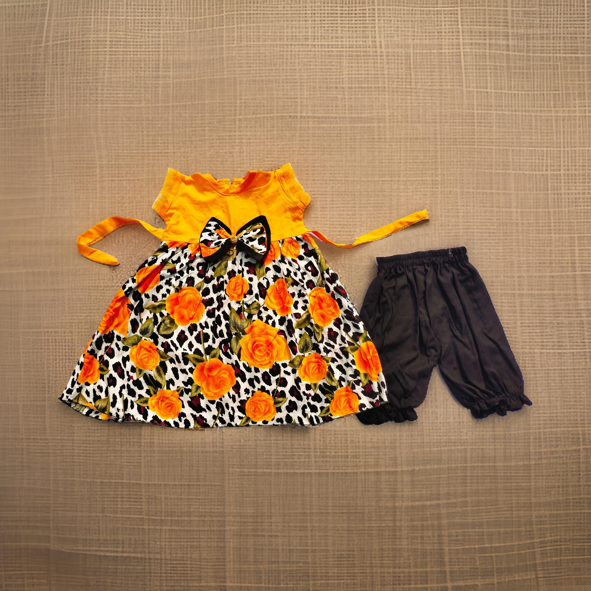 Picture of baby girl fashionable cotton  dress with pant set for 1- 5 years