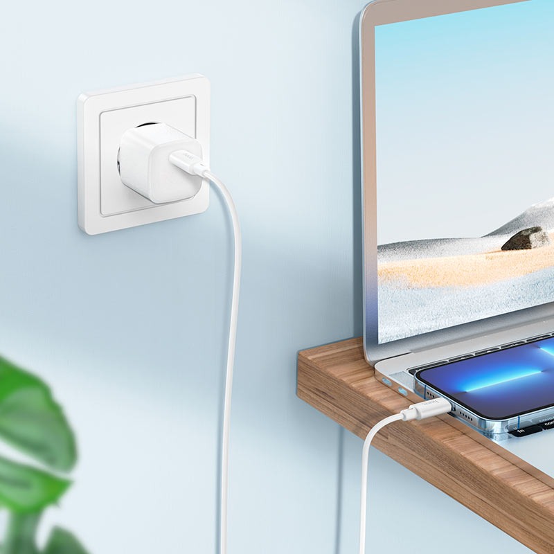 Picture of Hoco X88 Gratified PD 20W Fast Charging Data Cable Type C to Lightning for iPhone