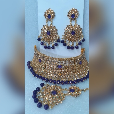 Picture of Beautiful Choker Necklace ,Traditional Fashion Wedding/Party Bridal Choker Necklace Earrings & Tikli. Jewellery Set For Women.