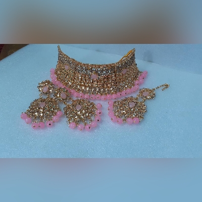 Picture of Beautiful Choker Necklace ,Traditional Fashion Wedding/Party Bridal Choker Necklace Earrings & Tikli. Jewellery Set For Women.