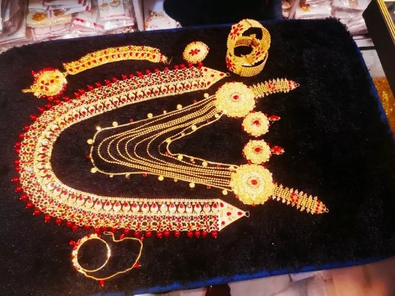 Picture of Gold Plated Jewellery Set For Women