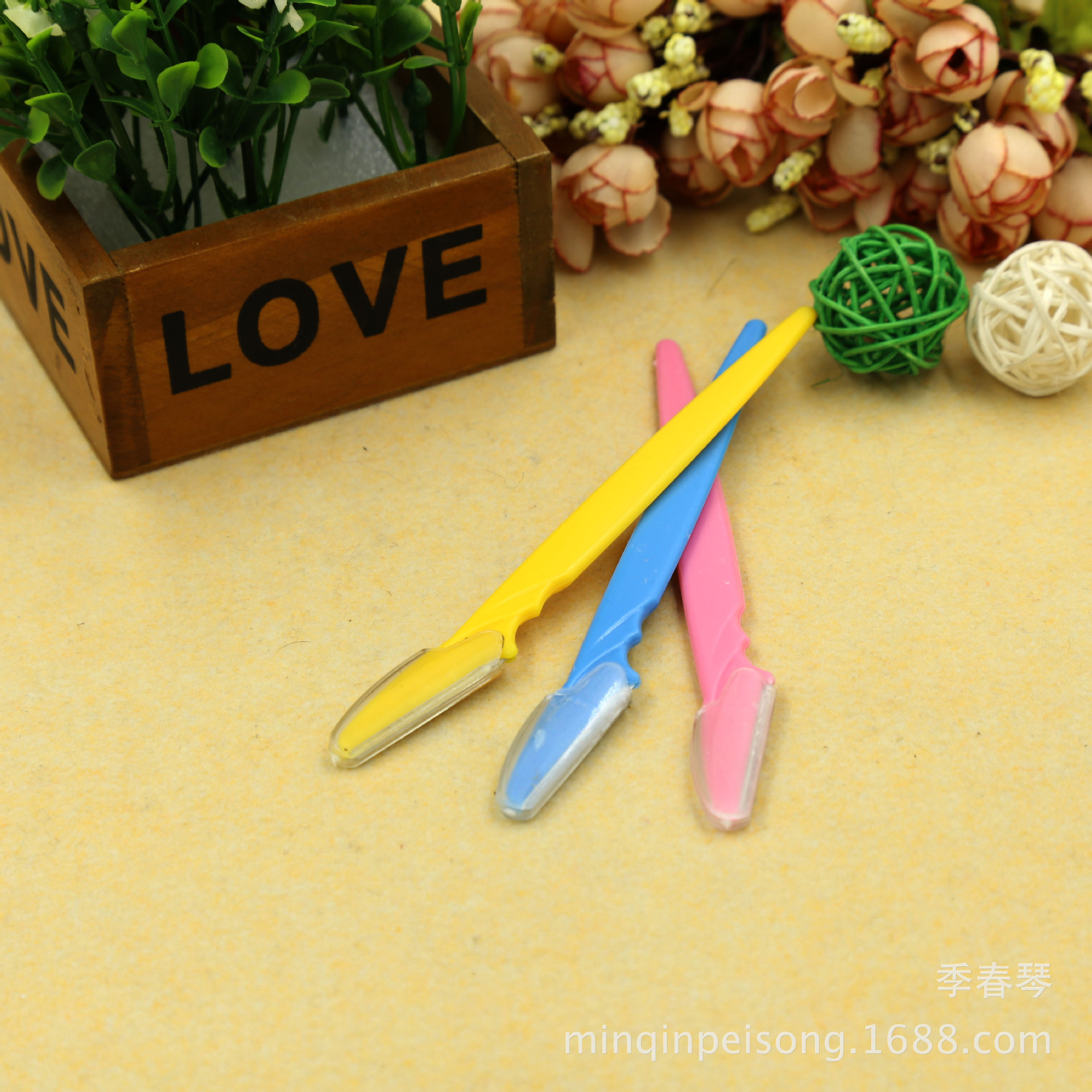 Picture of Tineke Eyebrow Face Razor 3 pcs Trimmer Shaper Shaver Blade Hair Remover Tool