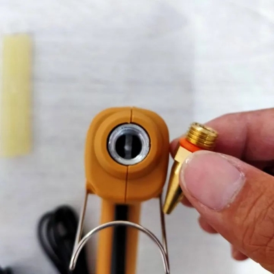 Picture of Melt Glue Gun DingQi 20Watt Proffesional Tools With 10pcs Gluestick for Multipurpose Usage