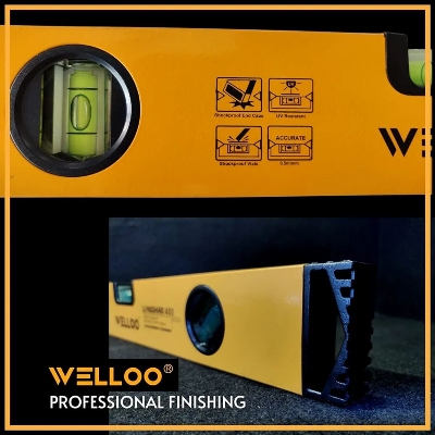 Picture of WELLOO Aluminium Box Beam Spirit Level (30 cm) with Magnets