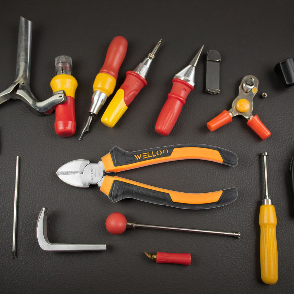 Picture of WELLOO 8" INCH CUTTING PLIERS DCP18200