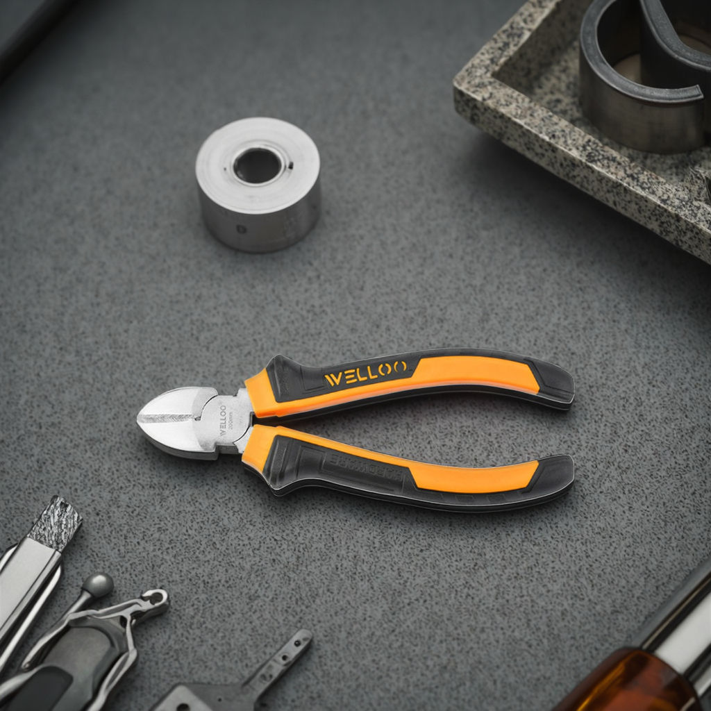 Picture of WELLOO 8" INCH CUTTING PLIERS DCP18200