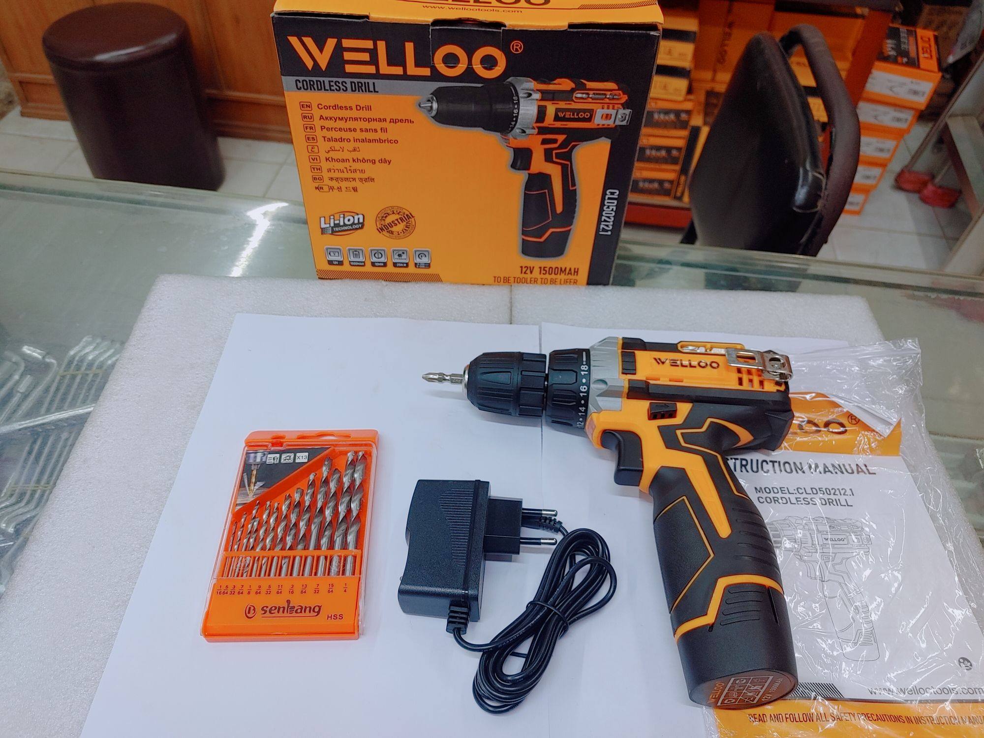 Picture of WELLOO 12v Professional LI-LON Cordless Drill & Screwgun with Hss Bit Set Free for Multipurpose Usage CLD50212.1