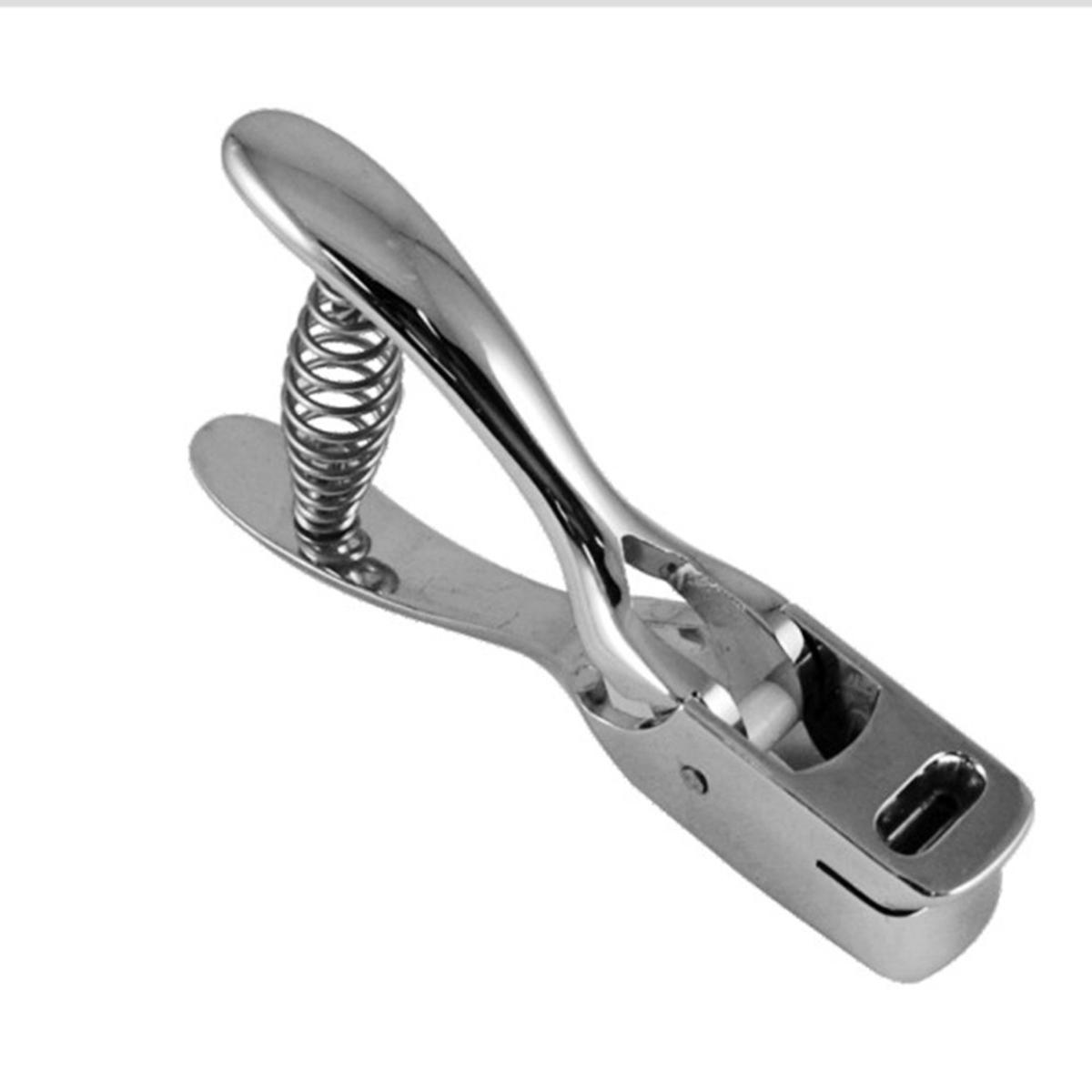 Picture of Manual PVC ID Card Paper One Hole Punch