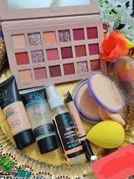 Picture of MakeUp Combo Package-7 Pieces