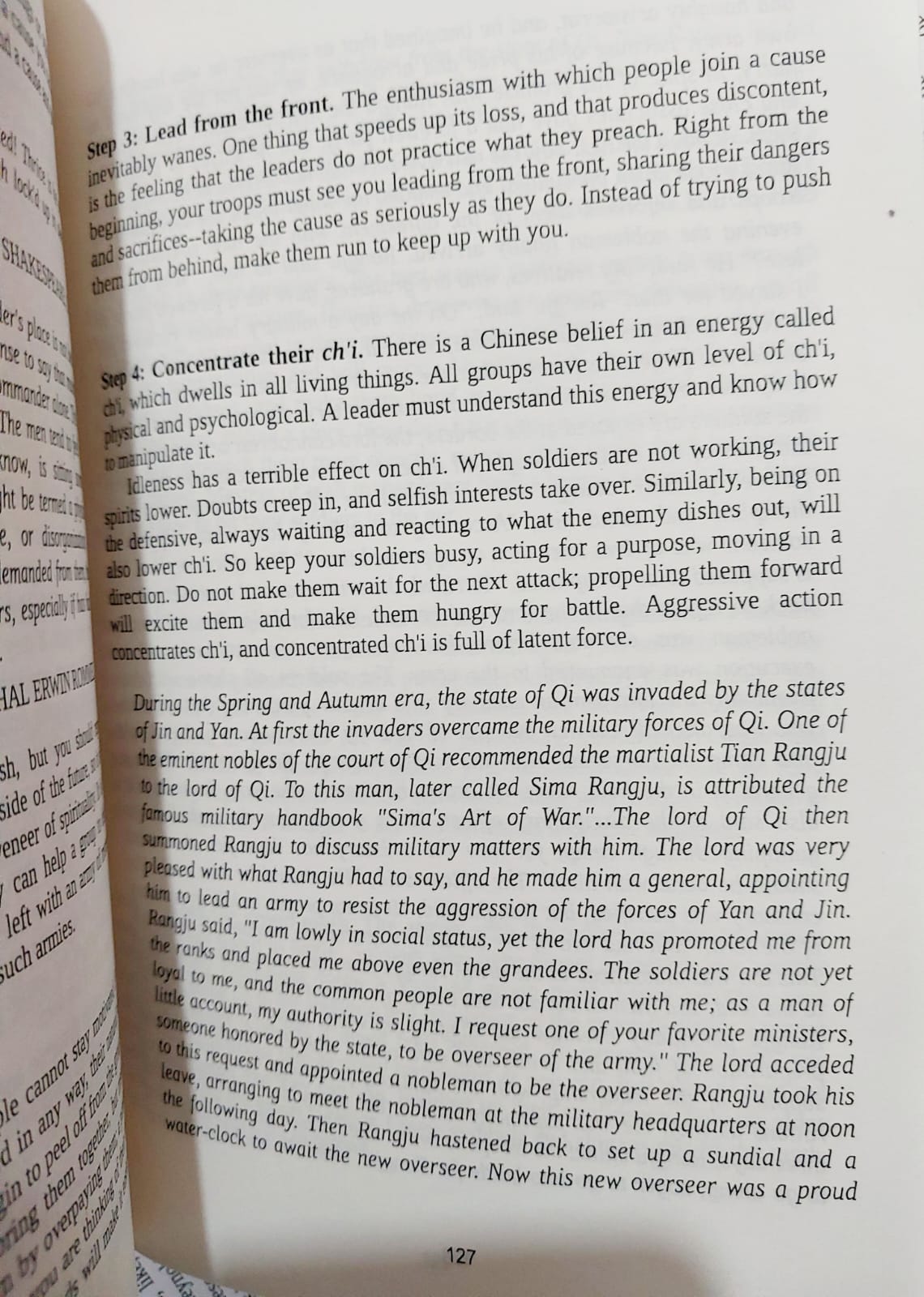 Picture of The 33 Strategies of War by Robert Greene