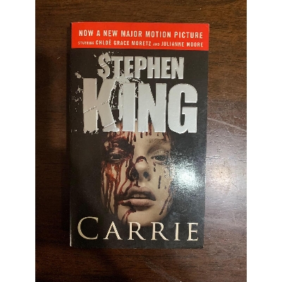 Picture of Carrie by Stephen King -(Premium Paperback)