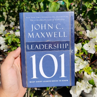 Picture of Leadership 101: What Every Leader Needs to Know by John C. Maxwell