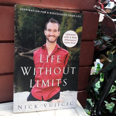 Picture of Life Without Limits: Inspiration for a Ridiculously Good Life by Nick Vujicic