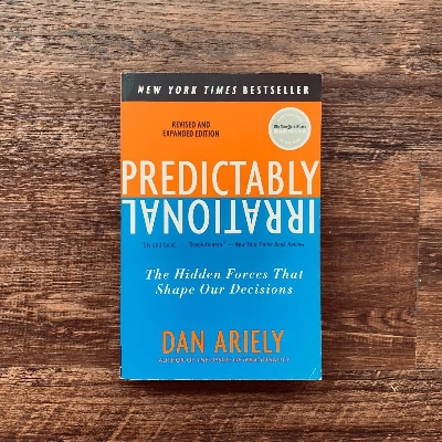 Picture of Predictably Irrational by Dr. Dan Ariely
