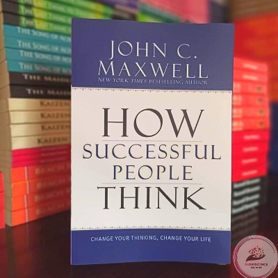 Picture of How Successful People Think by John C. Maxwell