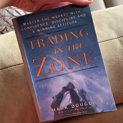 Picture of Trading in the Zone by Mark Douglas - Premium - Paperback