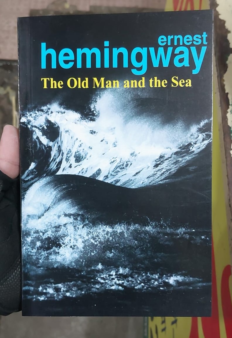 Picture of The Old Man and the Sea by Ernest Hemingway (Yellowish - Paperback)