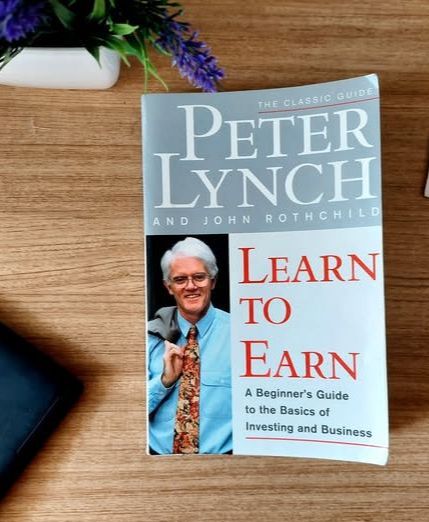 Picture of Learn to Earn by John Rothchild and Peter Lynch (Premium Quality - Paperback)