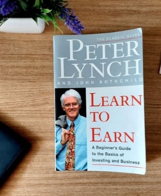 Picture of Learn to Earn by John Rothchild and Peter Lynch (Premium Quality - Paperback)