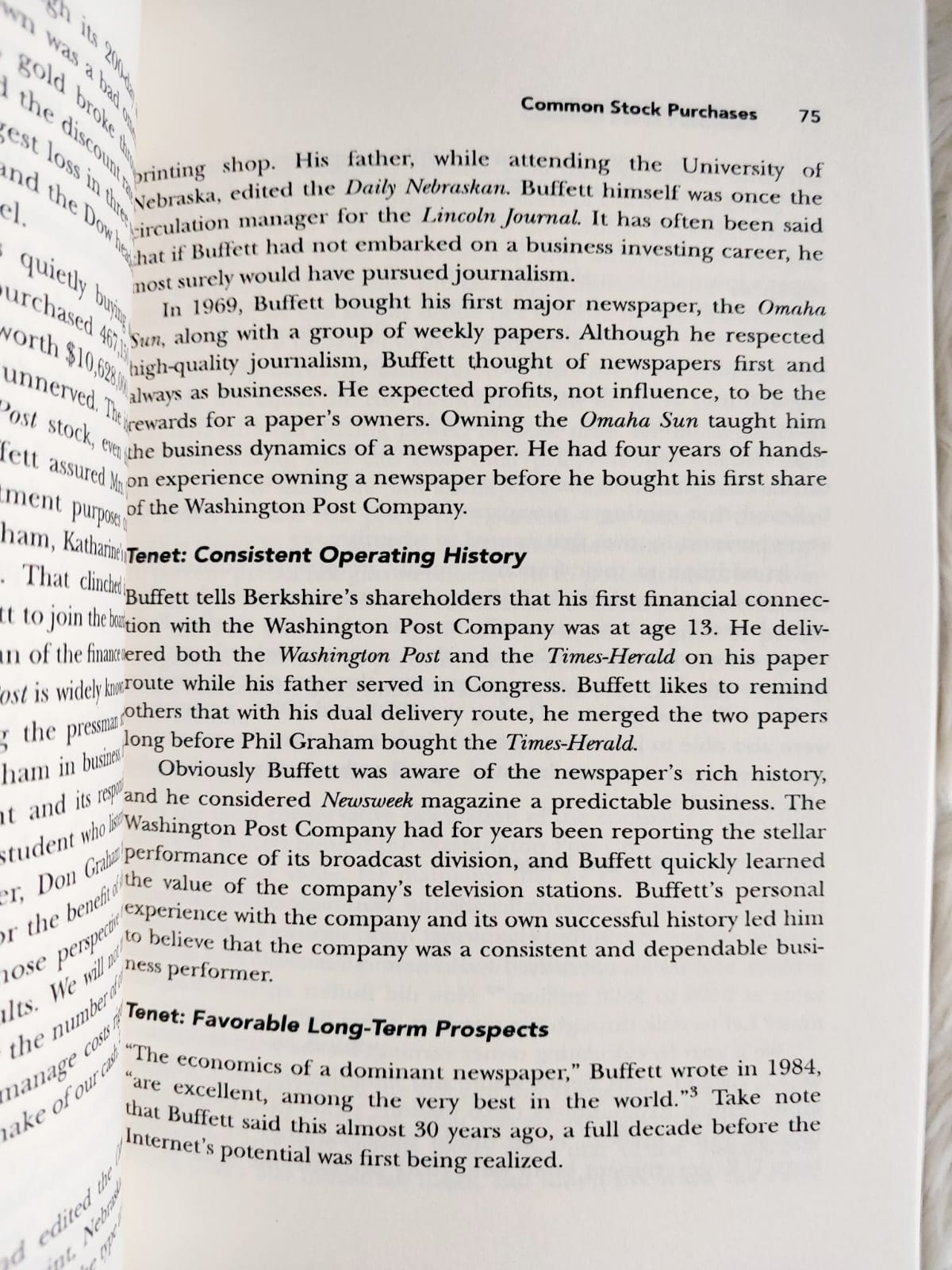 Picture of The Warren Buffett Way by Robert G. Hagstrom (Premium Quality - Paperback)