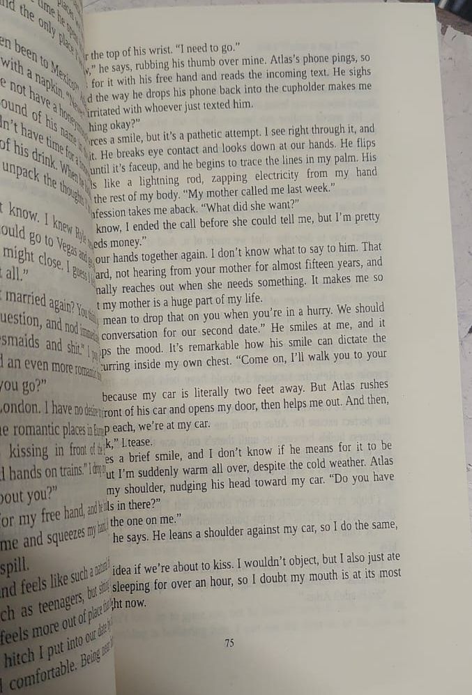 Picture of Colleen Hoover 2 Book set - It Starts with Us+ It Ends With Us (Yellowish - Paperback)