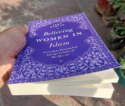 Picture of Believing Women in Islam: Unreading Patriarchal Interpretations of the Q'uran by Asma Barlas