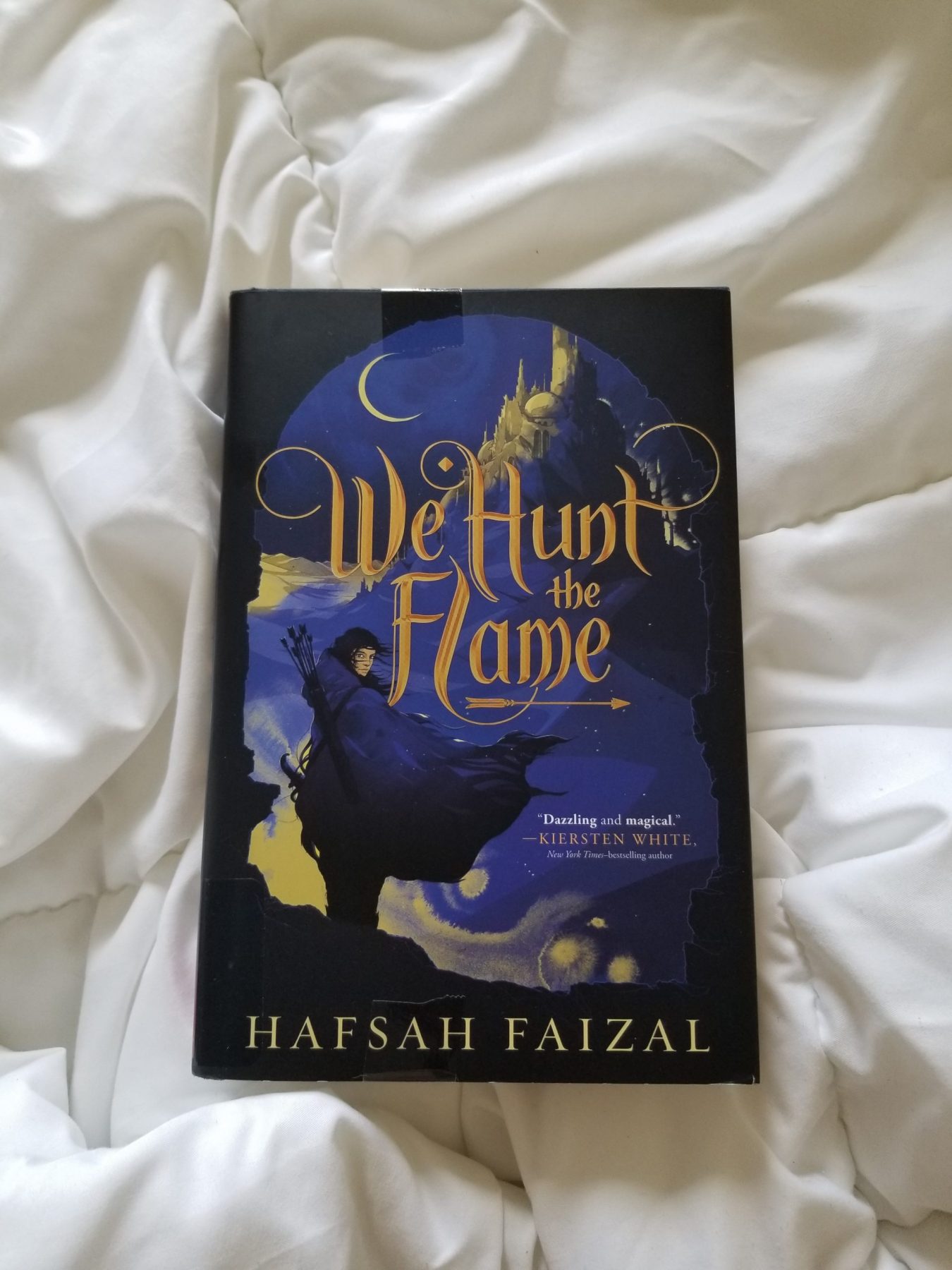 Picture of We Hunt the Flame by Hafsah Faizal - Paperback