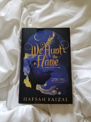 Picture of We Hunt the Flame by Hafsah Faizal - Paperback