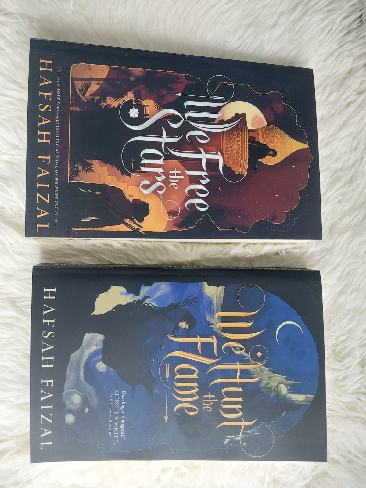 Picture of Sands of Arawiya Series 2 Books Set By Hafsah Faizal (We Hunt the Flame & We Free the Stars) - Premium - Paperback