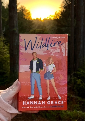 Picture of Wildfire (Maple Hills, #2) by Hannah Grace