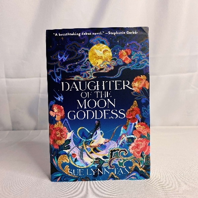 Picture of Daughter of the Moon Goddess A Fantasy Romance Novel (Celestial Kingdom, 1) by Sue Lynn Tan