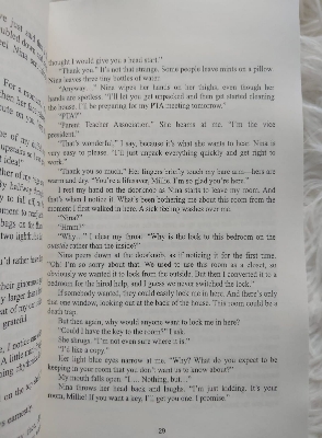 Picture of The Housemaid by Freida McFadden (Paperback)