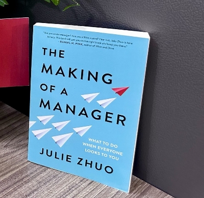 Picture of The Making of a Manager by Julie Zhuo - Paperback