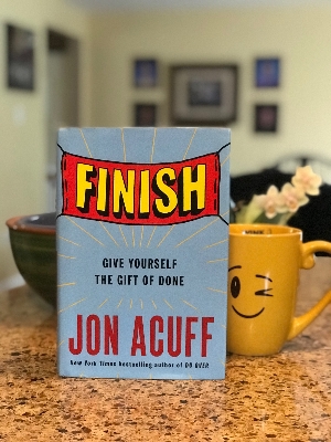 Picture of Finish: Give Yourself the Gift of Done by Jon Acuff - Paperback