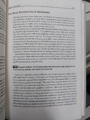 Picture of The Real Book of Real Estate: Real Experts. Real Stories. Real Life. by Robert Kiyosaki