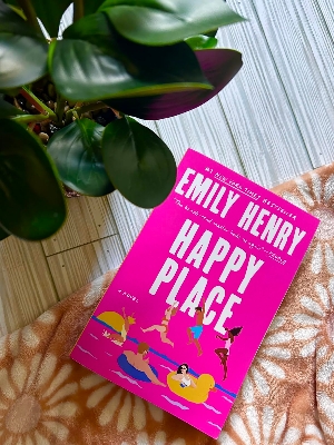 Picture of Happy Place by Emily Henry - Premium Quality - Paperback