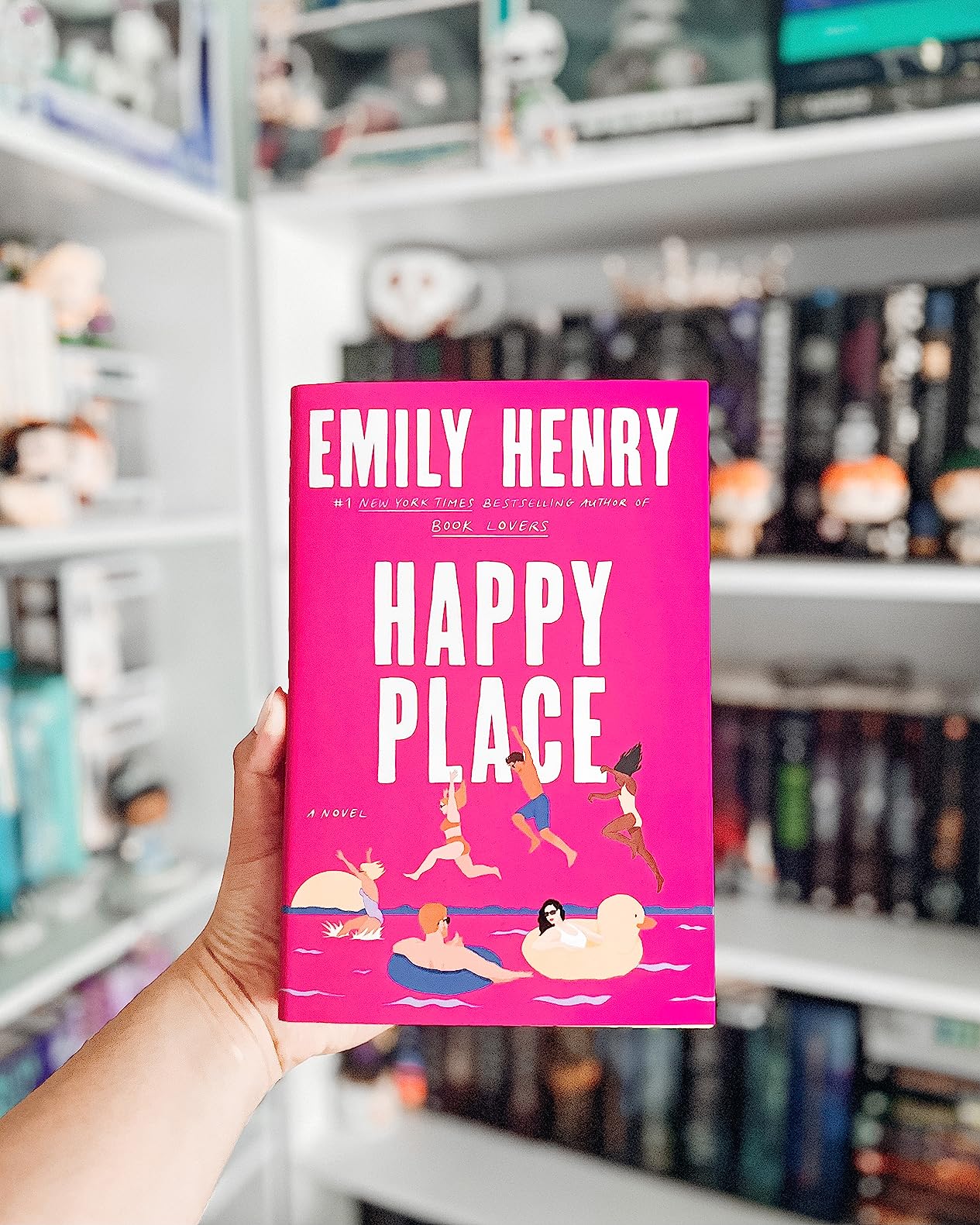 Picture of Happy Place by Emily Henry - Premium Quality - Paperback