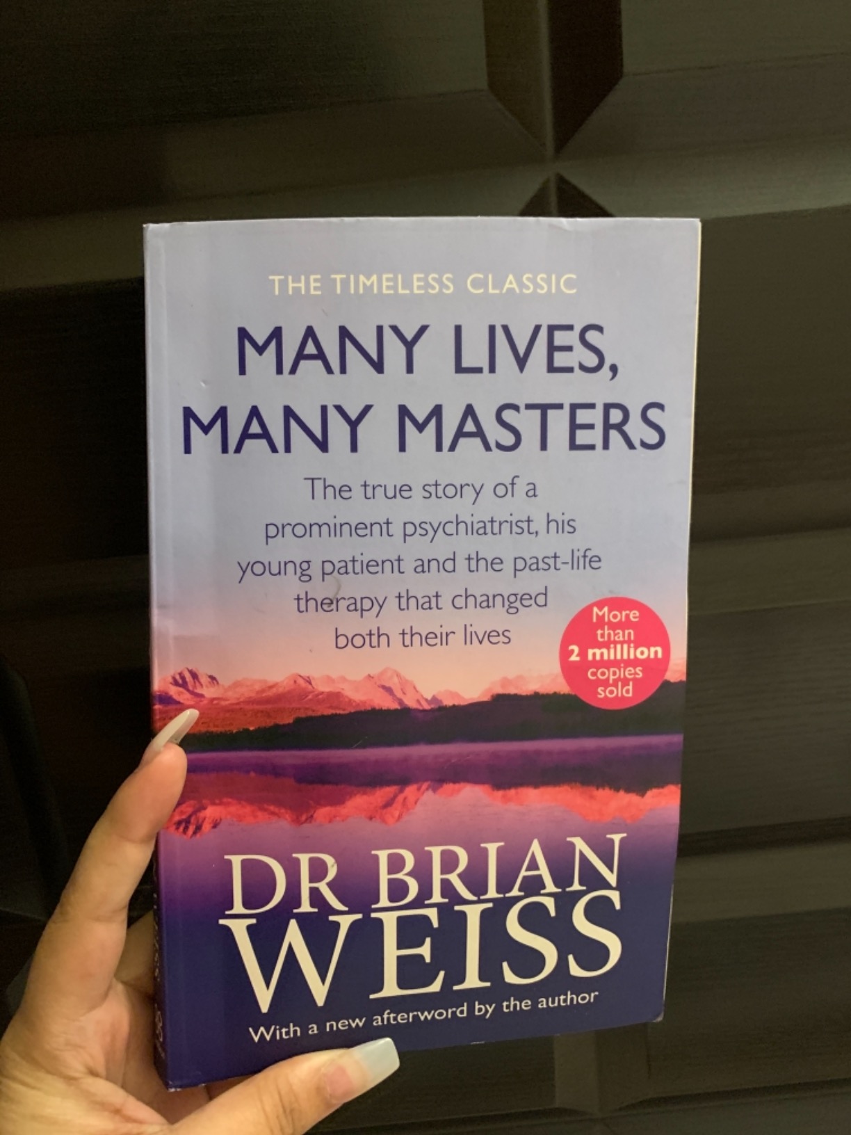 Picture of Many Lives, Many Masters: The True Story of a Prominent Psychiatrist, His Young Patient and the Past-Life Therapy That Changed Both Their Lives