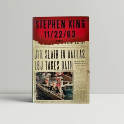 Picture of 11/22/63 Novel by Stephen King (Premium Quality Paperback)