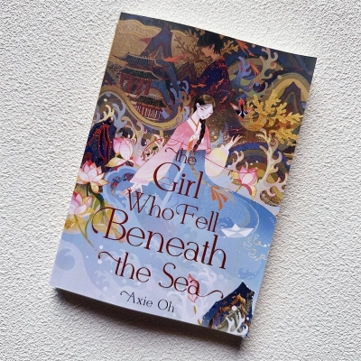 Picture of The Girl Who Fell Beneath the Sea Book by Axie Oh