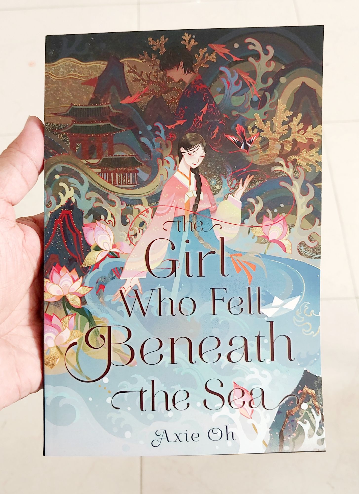 Picture of The Girl Who Fell Beneath the Sea Book by Axie Oh