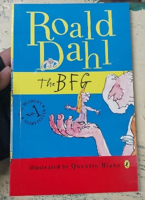 Picture of The BFG Novel by Roald Dahl (Yellowish - Paperback)